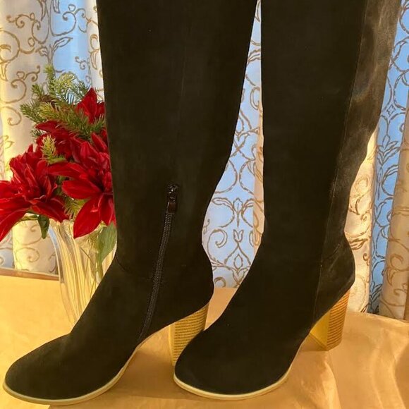 Women's Black Faux Suede High-Heel Boots NWOT Size 6 U.S./Size 37 EUC $Reduced - Picture 2 of 10